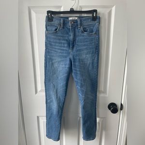 Abercrombie High Rise Super Skinny Ankle Jean